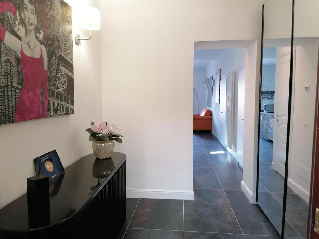 Le Stelle Dell'Esquilino Apartment Рим Екстериор снимка